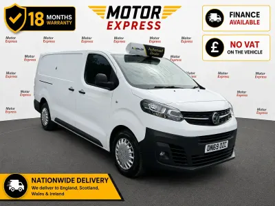 Used Vauxhall Vivaro 100 HP (73 kW) 2019 White MPV