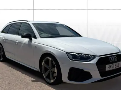 Used Audi A4 Black Edition 150 HP (110 kW) 2021 White Estate