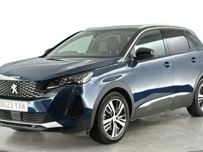 Used Peugeot 3008 Allure+ 179 HP (131 kW) 2023 Blue SUV