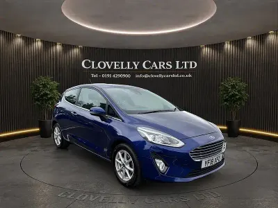 Used Ford Fiesta Zetec 100 HP (73 kW) 2018 Blue Hatchback