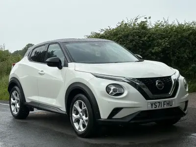 Used Nissan Juke N-Connecta 114 HP (83 kW) 2022 White SUV