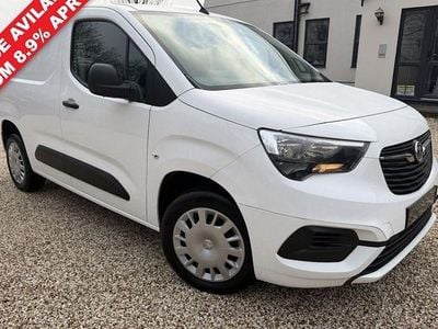 Used Vauxhall Combo Sportive 101 HP (74 kW) 2021 MPV