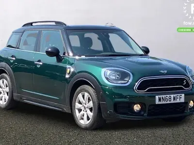 Used Mini Cooper S Countryman 224 HP (164 kW) 2018 Green SUV