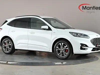Used Ford Kuga ST-Line 150 HP (110 kW) 2022 White SUV