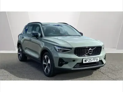 Used Volvo XC40 Plus 163 HP (119 kW) 2025 Green SUV