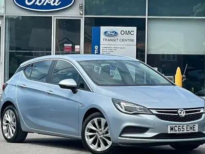 Used Vauxhall Astra 125 HP (91 kW) 2017 Hatchback