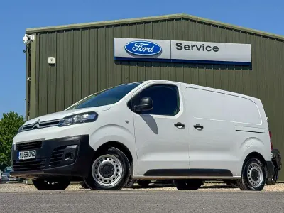 Używany Citroën Dispatch 100 KM (73 kW) 2019 Biały Minivan