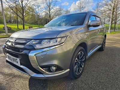 Mitsubishi Outlander P-HEV