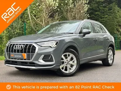 Używany Audi Q3 Sport 150 KM (110 kW) 2019 Szary SUV