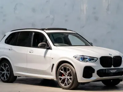 Used BMW X5 M Sport 340 HP (250 kW) 2021 White SUV