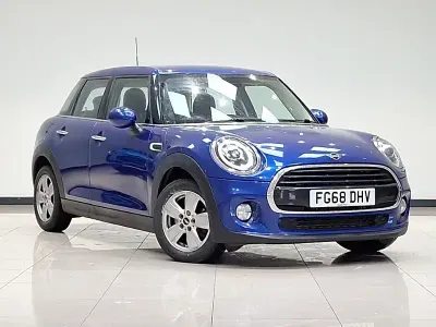 Used Mini Cooper 136 HP (100 kW) 2018 Blue Hatchback