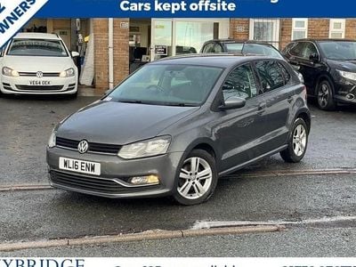 Begagnad VW Polo Match 2016 Grå Halvkombi