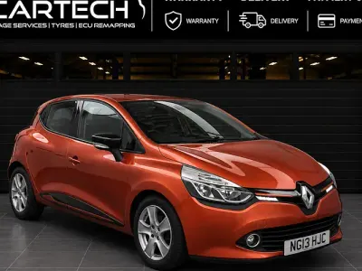 Used Renault Clio Dynamique 90 HP (66 kW) 2015 Hatchback