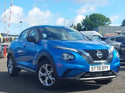 Used Nissan Juke Acenta 117 HP (86 kW) 2020 Blue SUV