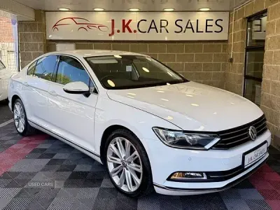 Used VW Passat GT 120 HP (88 kW) 2016 White Sedan