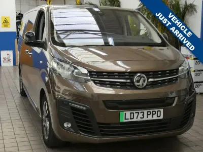 Used Vauxhall Vivaro Ultimate 100 kW (136 HP) 2023 Brown MPV