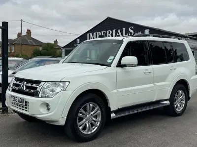 Used Mitsubishi Shogun 197 HP (144 kW) 2014 White SUV