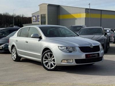 Silver Used 2011 Skoda Superb SE Hatchback | £4,500 (A bit pricey)