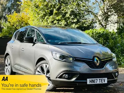 Used Renault Scénic IV Dynamique 130 HP (95 kW) 2017 Grey MPV