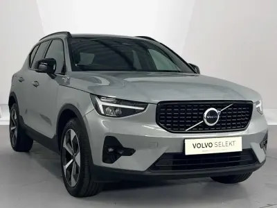 Used Volvo XC40 Plus 194 HP (142 kW) 2025 Grey SUV