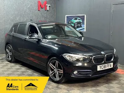 Używany BMW 116 Sport Line 2018 Czarny Hatchback