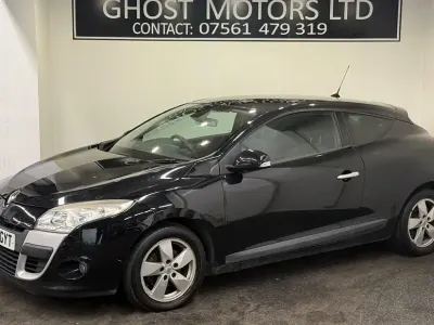 Used Renault Mégane Dynamique 110 HP (80 kW) 2010 Coupe