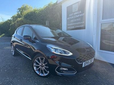 Usado Ford Fiesta Vignale 125 HP (91 kW) 2019 Preto Citadino