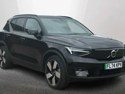 Used Volvo EX40 Ultra 182 kW (248 HP) 2025 Black SUV