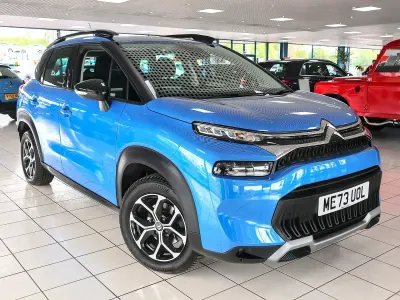Begagnad Citroën C3 PureTech 2024 Blå Halvkombi
