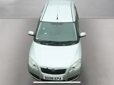 Gebraucht Skoda Roomster 2008 Silber Van / Kleinbus