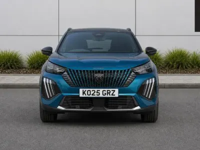 Used Peugeot 2008 GT 145 HP (106 kW) 2025 Blue SUV