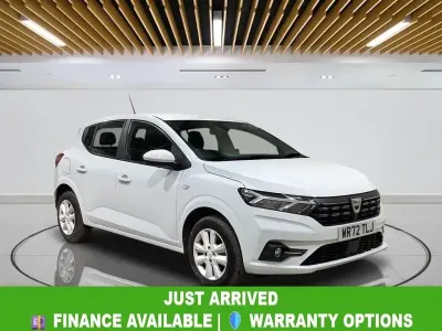 Używany Dacia Sandero Comfort 90 KM (66 kW) 2022 Biały Hatchback