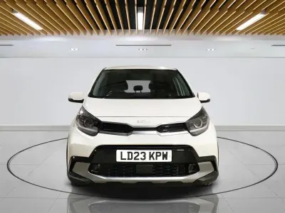 Used Kia Picanto X-Line 66 HP (48 kW) 2023 White Hatchback