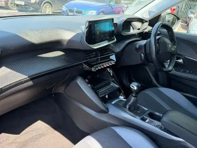 Used Peugeot 2008 Allure 101 HP (74 kW) 2020 Grey SUV