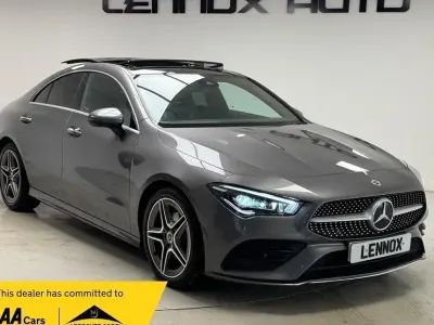 Usado Mercedes CLA180 AMG Line Premium Plus 136 CV (100 kW) 2022 Gris Berlina