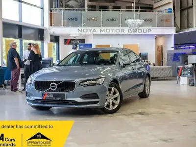 Used Volvo S90 Momentum 190 HP (139 kW) 2018 Blue Sedan