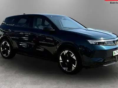Used Vauxhall Grandland Ultimate 156 kW (213 HP) 2024 Blue SUV
