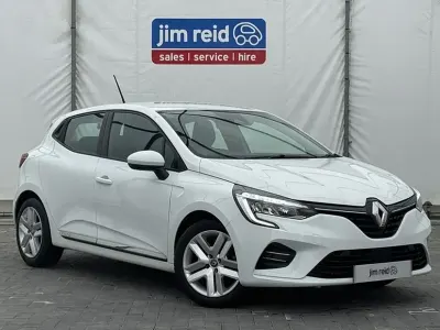 Used Renault Clio Play 100 HP (73 kW) 2020 White Hatchback
