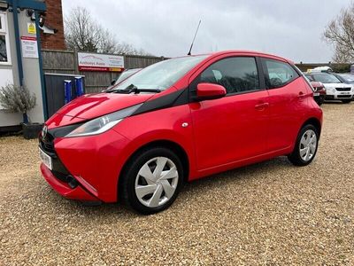 used Toyota Aygo O 1.0 VVT-i x-play x-shift Euro 5 5dr Euro 5 AUTOMATIC Hatchback