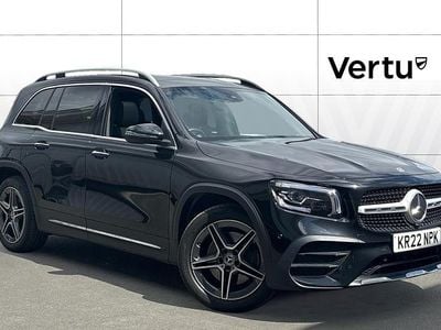 Mercedes GLB220