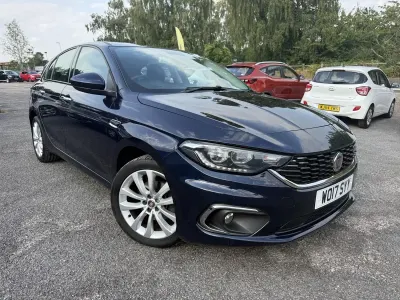 Used Fiat Tipo Lounge 95 HP (69 kW) 2017 Blue Hatchback