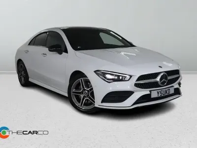 Usado Mercedes CLA220 AMG line 2021 Blanco Berlina