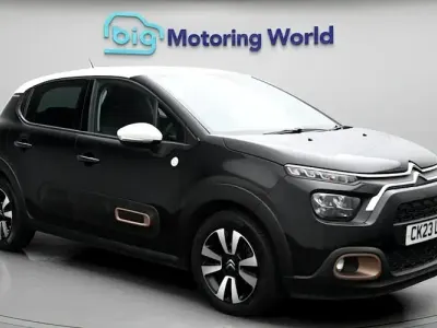 Begagnad Citroën C3 PureTech 83 HK (61 kW) 2023 Svart Halvkombi