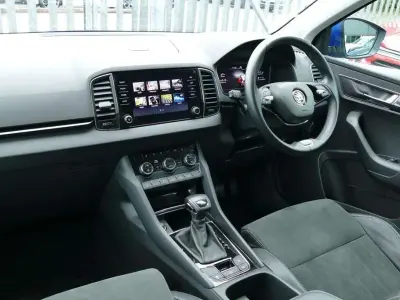 Used Skoda Karoq SE 150 HP (110 kW) 2020 Blue SUV