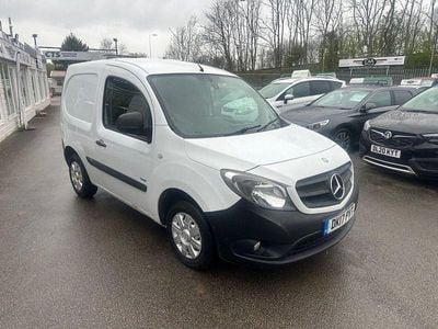 Used Mercedes Citan 109 90 HP (66 kW) 2017 White Van