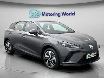Używany MG MG4 EV SE 123 kW (168 KM) 2023 Hatchback