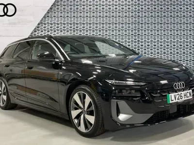 New Audi A6 e-tron S-Line 210 kW (286 HP) 2026 Black Estate