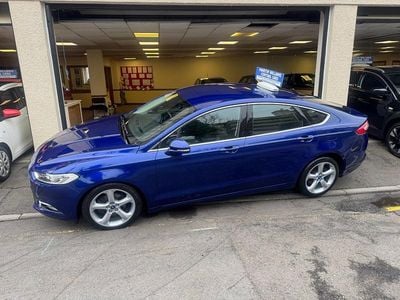 Used Ford Mondeo Titanium 160 HP (117 kW) 2016 Blue Hatchback