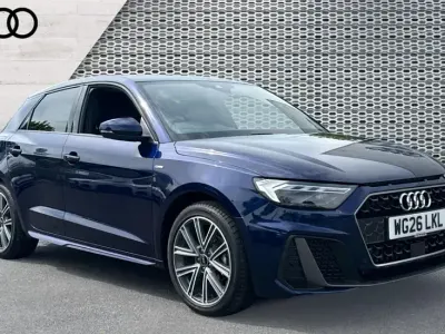 Novo Audi A1 Sportback Sport 95 HP (69 kW) 2026 Azul Citadino