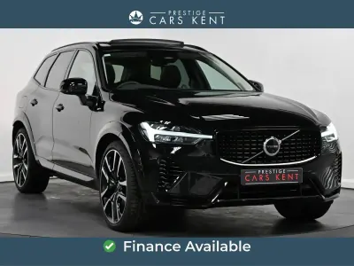 Begagnad Volvo XC60 Ultra 455 HK (334 kW) 2024 Svart SUV